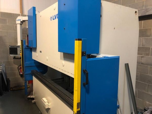 CNC Press Brake LVD 2.5 metre 80 Ton