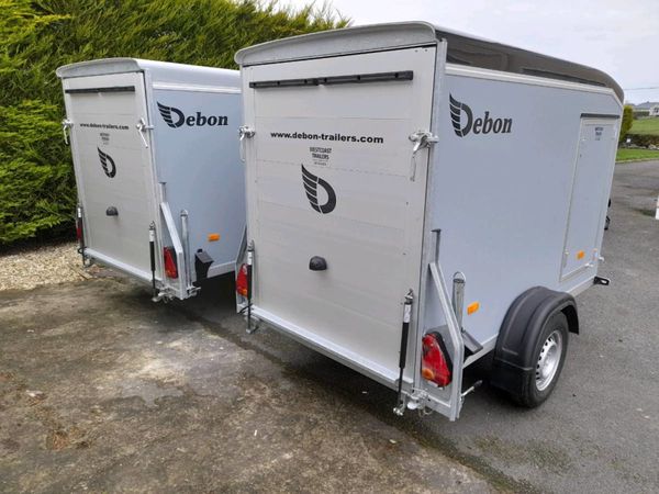 Debon box trailer