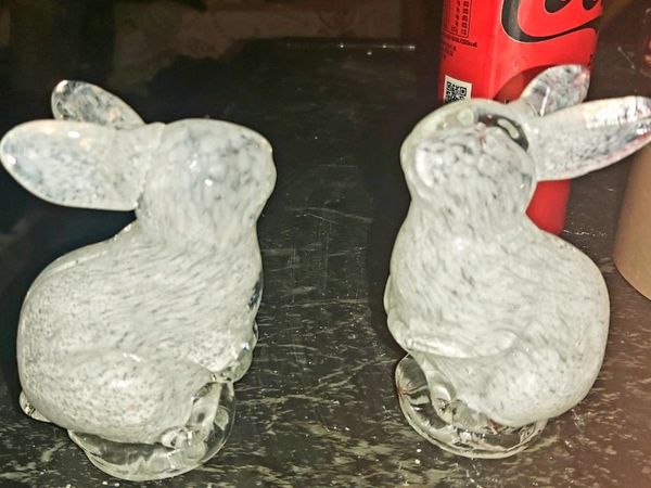 2 Murano?rabbits