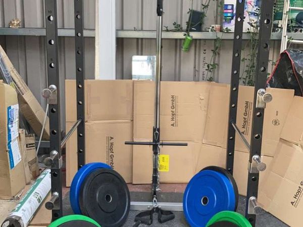 Power rack indoor gym with attachments pulley
