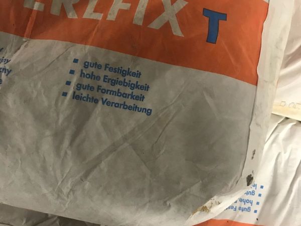 Plasterboard adhesive 25kg bags