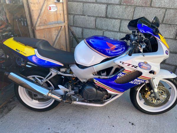 Honda Vtr 1000 Firestorm For Sale In Cork For 2 400 On Donedeal