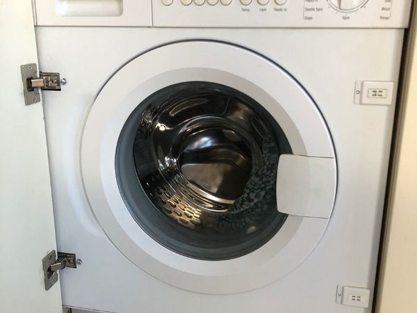 Siemens Integrated Washing Machine
