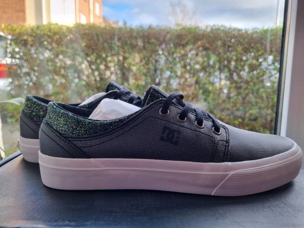 DC Woman shoes for sale in Dublin for €40 on DoneDeal