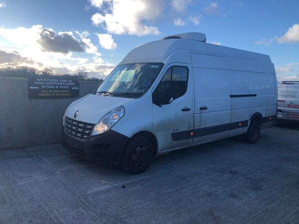 2012 Renault master 2.3 rwd twin wheel for parts