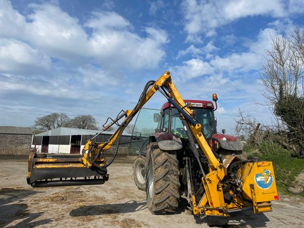 Bomford hedge cutter electric control