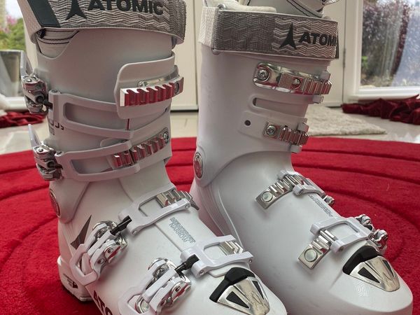 ATOMIC ski boots - size 26 / 26.5