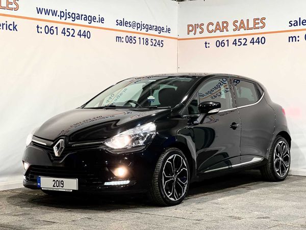 Renault Clio Hatchback, Diesel, 2019, Black