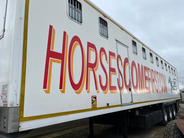 Horses Transport Trailer