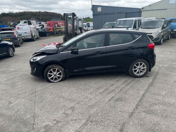 Ford Fiesta , Petrol, 2019, 