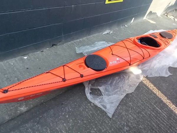 Tahe Playspirit Sea Kayak