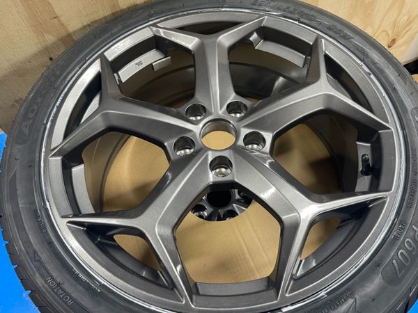 New 18” Ford st connect van 225 45 18