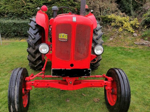 Nuffield 10 60 tractor