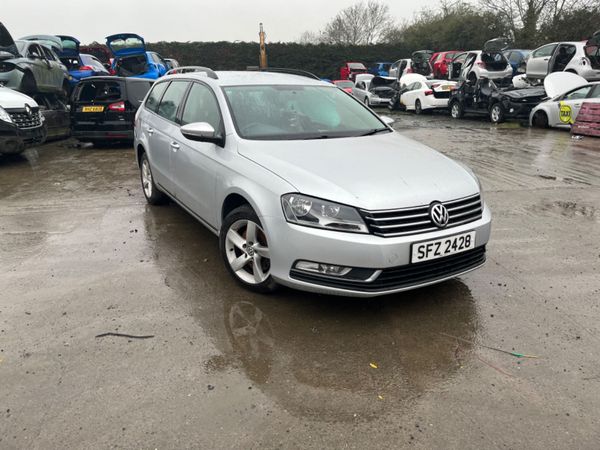 Volkswagen Passat , Diesel, 2014, 