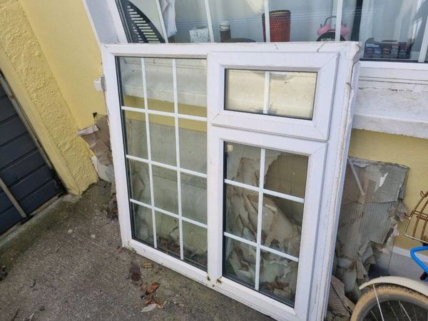123cm x 123cm double glazed window