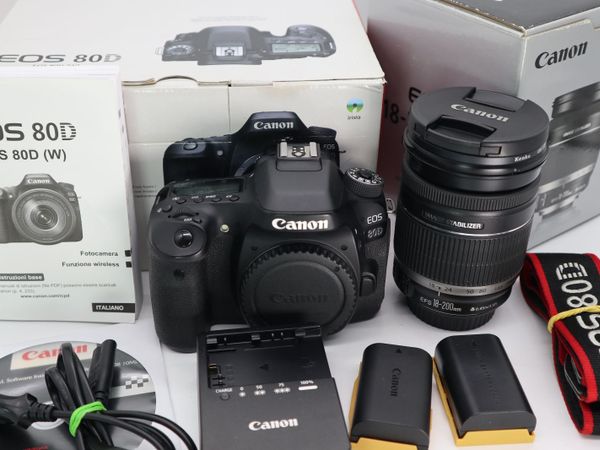 Canon 80D DSLR Camera & Canon EFs 18-200mm IS Lens