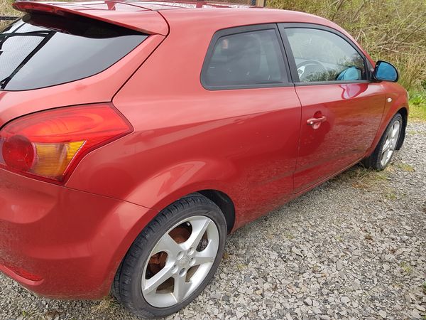 Kia ProCeed , Diesel, 2010, 