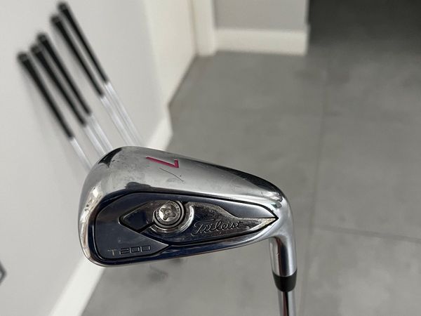 Titleist T200 irons 4-PW