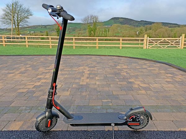 SALE Whizza S14 Powerful and Light Lithium Scooter