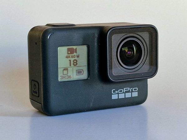 GoPro Hero 7 BLACK + accessories