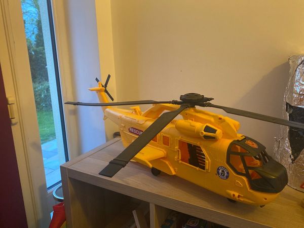 Toy rescue helicopter