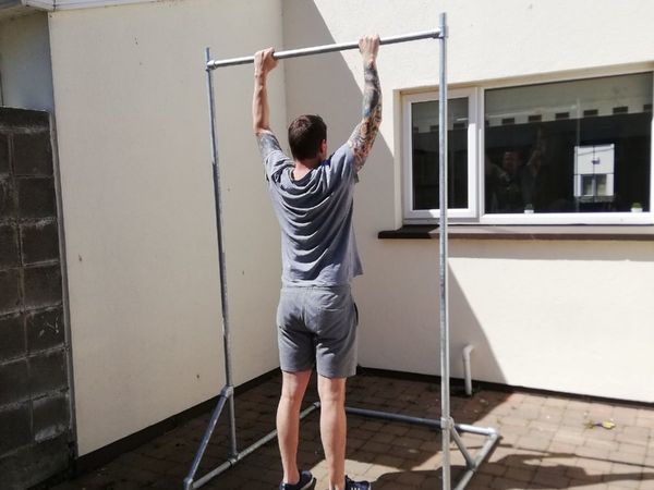 Freestanding PullUp Bar Ireland - Height Adjustable - Simplified Building