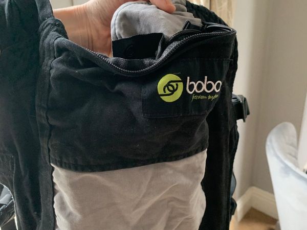 Baby carrier/sling