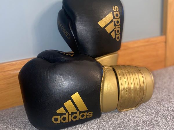 Adidas hybrid 300 boxing gloves