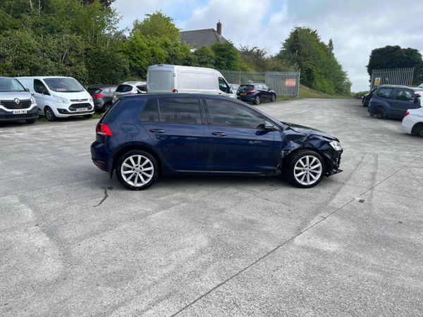 Volkswagen Golf , Diesel, 2014, 