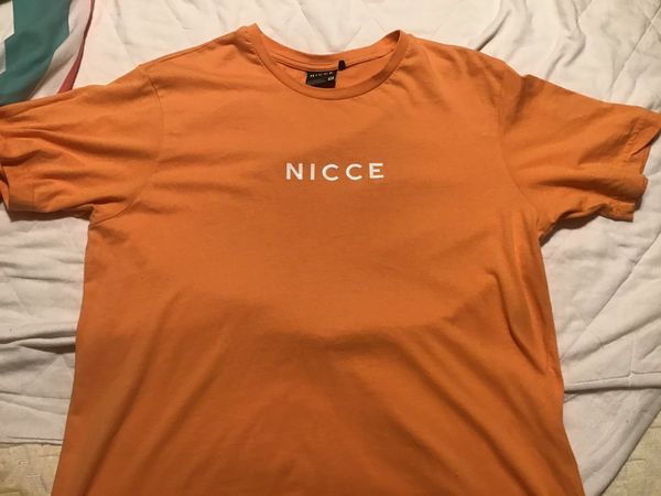 Orange nicce tshirt