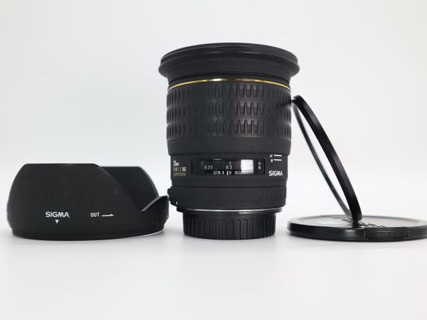 Sigma 20mm F1.8 EX DG Lens (Canon Mount)
