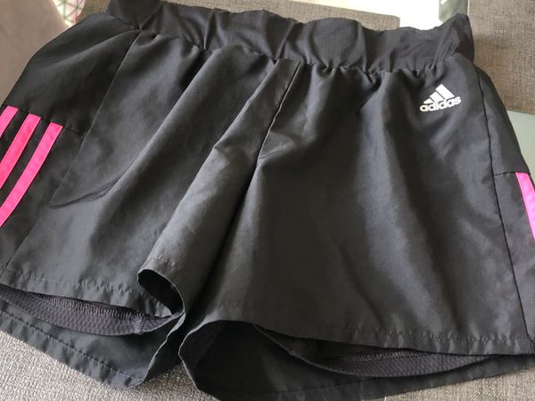 Ladies adidas shorts size S €10