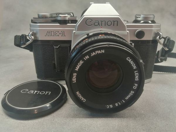Canon AE1 mint