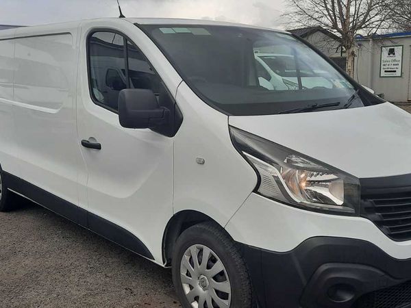 182 Renault Trafic LL29 DCI 120 Business 3DR