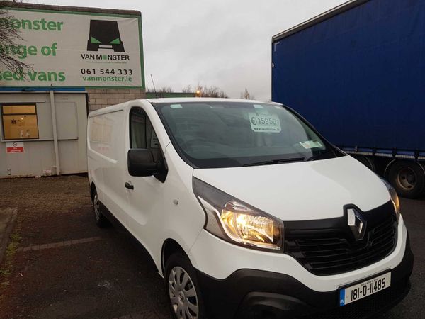 181 Renault Trafic LL29 DCI 120 Business 3DR