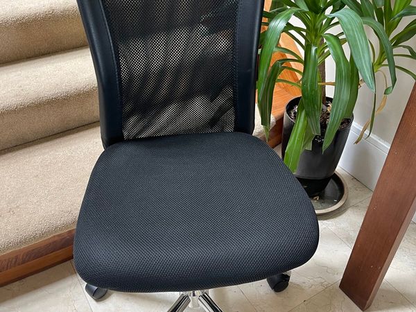 Exquisite & As New Black Office or Study Chair