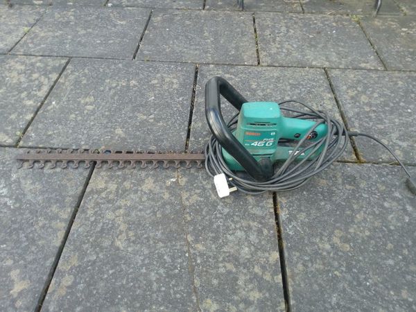 2 Garden hedge trimmers. Selling as ONE LOT