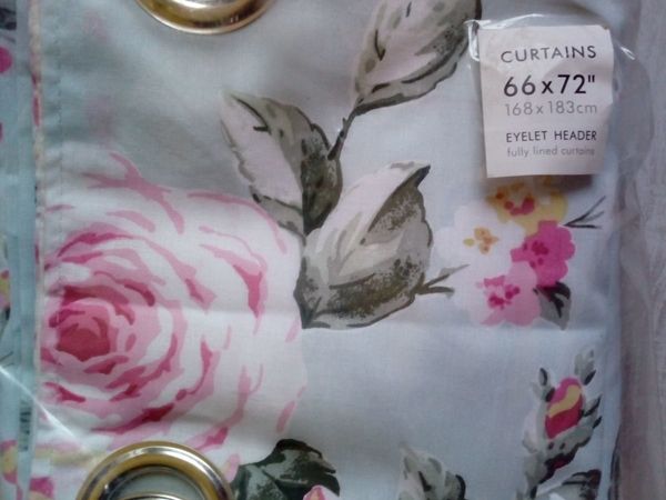 Catherine Lansfield Canterbury Floral Eyelet Curtains