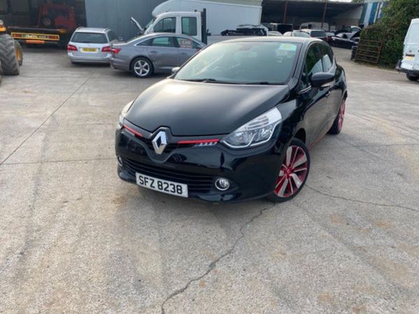 Renault Clio , Petrol, 2014, 