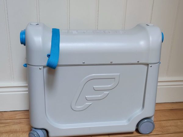 Stokke JetKids BedBox Ride-on suitcase & mattress