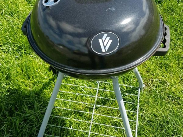Charcoal bbq for sale