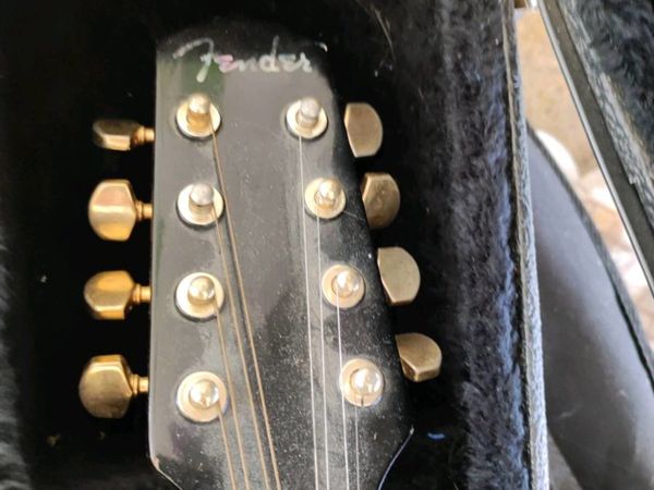 Fender mandolin