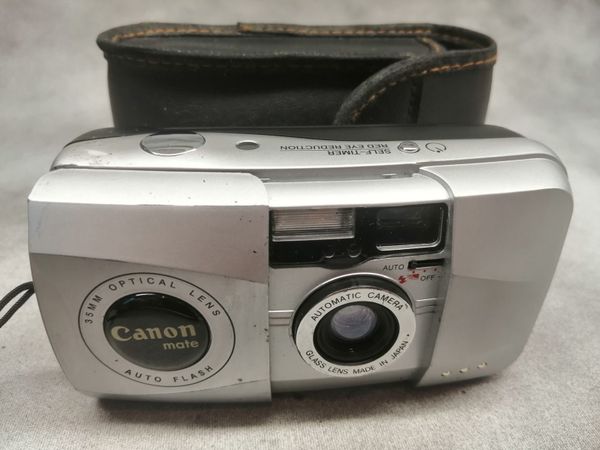 Free postage 35mm filmpoint & shoot Canon Mate compact camera