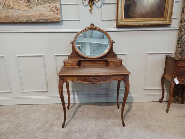 Dressing table / Coiffeuse - Louis XV