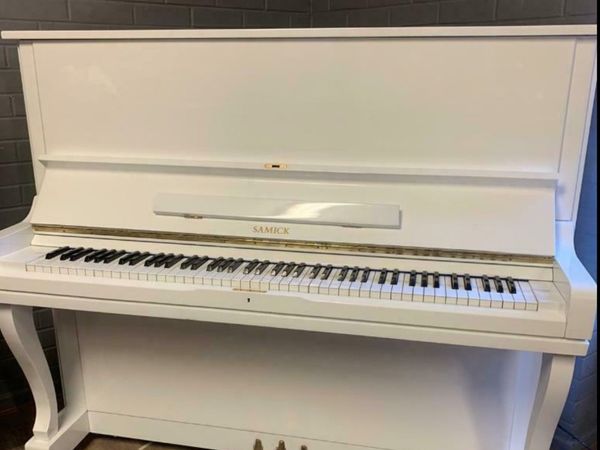 Samick WG-9C White Upright Piano|Belfast Pianos|