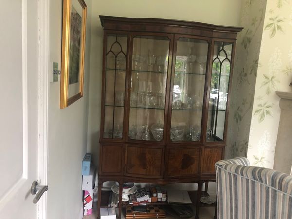 Display antique cabinet