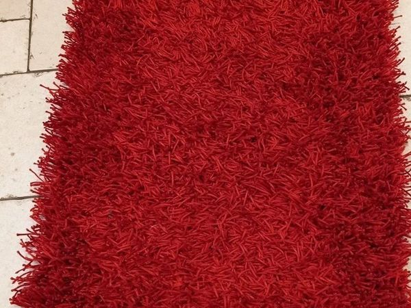 Gooch Red Fireside rug  1200 x 600mm