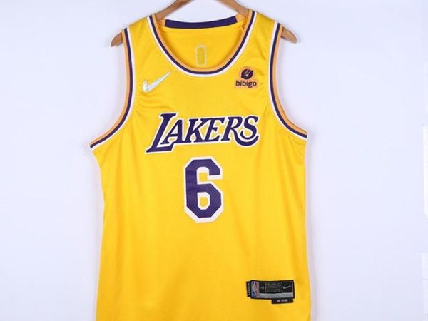 NBA La Lakers players official jersey size medium