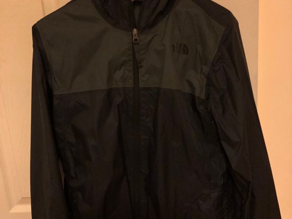 Teenager boys Northface jacket size XL €15