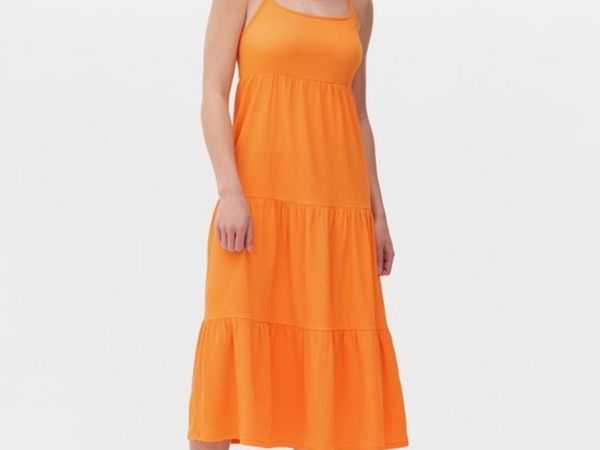 Ladies Orange Crinkle Summer Dress: Size 12